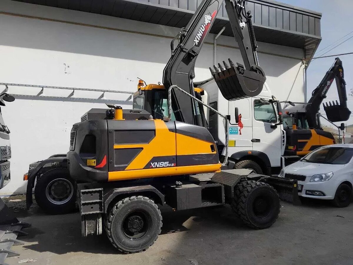 Экскаватор XN95W-9G в Узбекистане