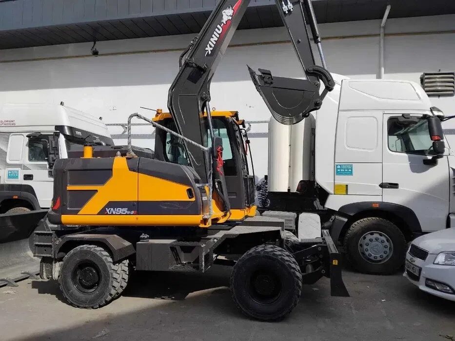 Экскаватор XN95W-9G в Узбекистане