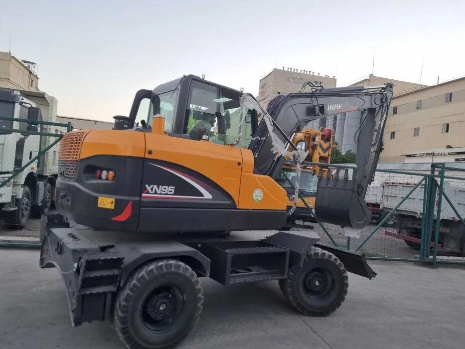 Экскаватор XN95W-9G в Узбекистане